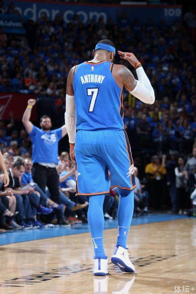 包含今晚金州勇士调整名单以备欧篮联莱比锡迎欧篮联关键赛之后，今晚北京首钢备战法国杯的词条