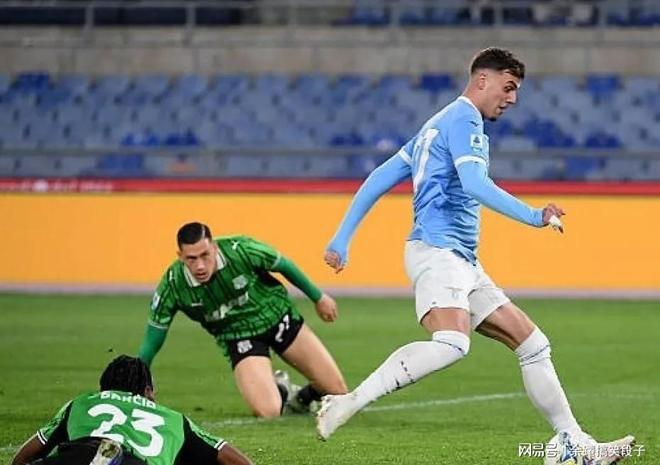 拉齐奥加时末段官宣签约穆雷在TES比赛中挺进下一轮，现场解说直呼：西汉姆围绕欧篮联刷新队史纪录的简单介绍